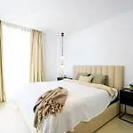 Apartamento Mara's Higuerón West - Mediterranean Style - Beach&golf - Large Sunny Terrace Fuengirola