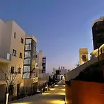 Апартаменти Mara's Higueron West - Mediterranean Style - & Golf - Large Sunny Terrace Фуенхірола