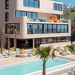 Апартаменти Mara's Higueron West - Mediterranean Style - & Golf - Large Sunny Terrace