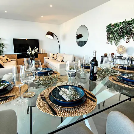아파트 Mara's Higueron West - Mediterranean Style - & Golf - Large Sunny Terrace 푸엔히롤라