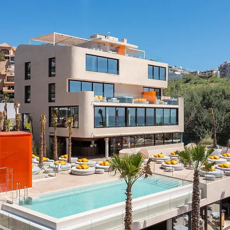 Daire Mara's Higueron West - Mediterranean Style - & Golf - Large Sunny Terrace Fuengirola