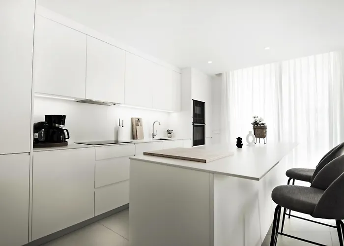 Mara's Higueron West - Mediterranean Style - & Golf - Large Sunny Terrace Фуэнхирола